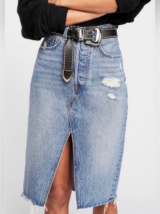 Levi's Denim - NWOT Levi's High-Rise Deconstructed Midi Denim Skirt - Size 29 - Button Fly